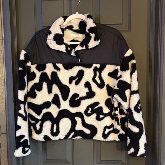 Grayson Threads Sweaters - Grayson Threads Monochrome Fleece Top
